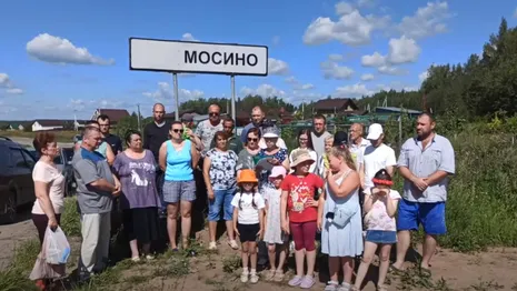 Жители 6 поселений Владимирской области записали видеообращение Владимиру Путину