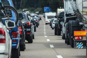 Владимиру пообещали огромные праздничные пробки 