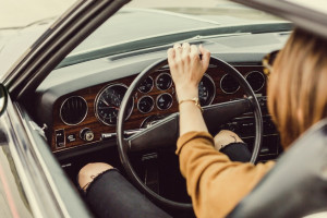 Во Владимире автомобилистка сбила 16-летнего подростка с питбайком