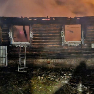 Следком начал проверку после гибели отца и сына при пожаре в Гусь-Хрустальном