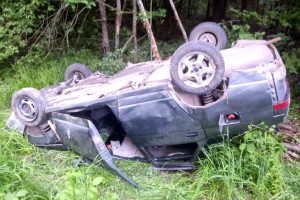 Во Владимирской области компания подростков на ВАЗе улетела в кювет: двое в больнице