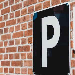 Во Владимирской области сельскую землю превратили в автостоянку