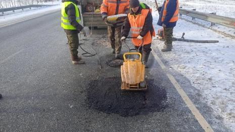 Глава Покрова упрекнул дорожников в срыве ремонта федеральной трассы М-7 Волга 