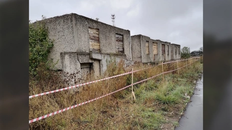 Во Владимирской области смертельно опасный недострой стал местом отдыха для детей