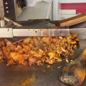 Во Владимире вновь нашли нарушения в шаурмичных