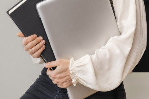 В Коврове бывшего судебного пристава будут судить за попытку спасти отца от долгов