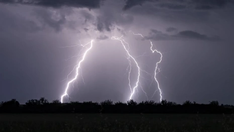 Владимирская область оказалась во власти грозового фронта