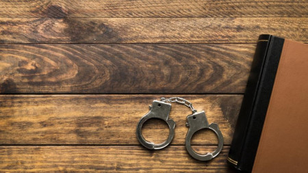 СМИ: Во Владимире полицейский избил 20-летнего студента