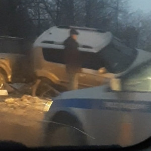 На въезде во Владимир столкнулись два внедорожника