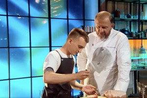 Повар из Владимира снялся в новом сезоне шоу «Молодые ножи» с Константином Ивлевым