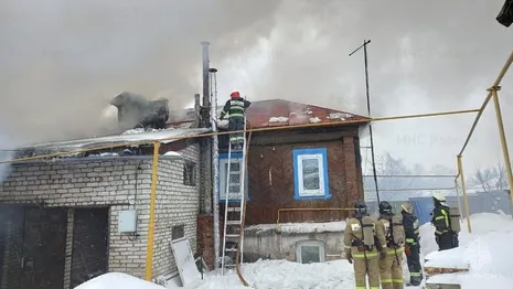 Спасатели нашли труп мужчины под завалами сгоревшего частного дома в Муроме