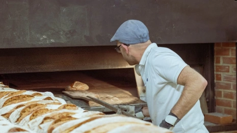 Житель Владимирской области отсудил 1 млн рублей за срыв сроков поставки хлебопечи и плиты