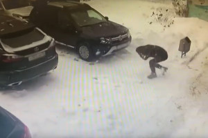 Пострадавший от падения снежной глыбы владимирец рассказал о состоянии