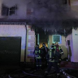 Во Владимире загорелся таунхаус в коттеджном поселке