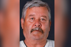 Во владимирской микрорайоне пропал 69-летний дедушка в синих галошах