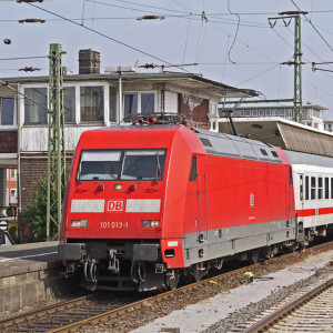 Во Владимирской области школьники и студенты смогут ездить на поездах с 50% скидкой