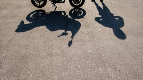 В Александровском районе 15-летний мотоциклист попал в больницу после аварии