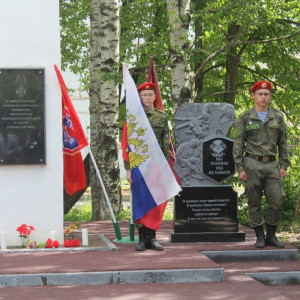 В поселке под Вязниками открыли монумент ветеранам боевых действий