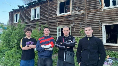 Четверых парней из Гусь-Хрустального наградят за спасение 5 человек на пожаре