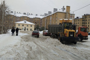 Во Владимире автомобилистов попросили убрать машины с 16 улиц