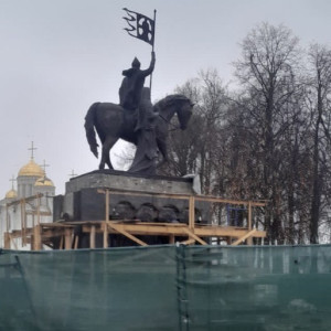 Во Владимире нашли нарушения при реставрации памятника князю Владимиру