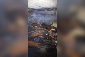 Во Владимирской области на пожаре в двухэтажном доме спасли 3 человек