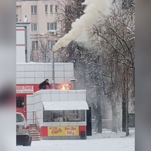 Во Владимире загорелся ларек с шаурмой на «Факеле»