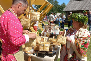 Стало известно, кто сможет посетить День Огурца в Суздале бесплатно