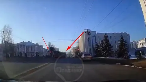 Во Владимире водитель автобуса получил крупный штраф после видео в соцсети