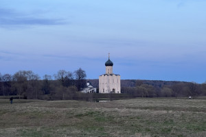 Покрова на Нерли и Боголюбовский луг закроют для посещения в июле из-за съемок фильма