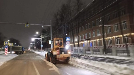 Во Владимире водителей попросили убрать машины с 18 дорог