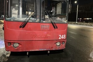 Во Владимире ночью загорелся троллейбус