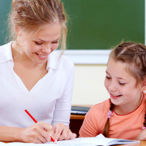 Во Владимирской области 10 учителей наградили медалями