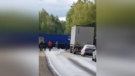 Стали известны подробности аварии с двумя фурами на трассе под Муромом