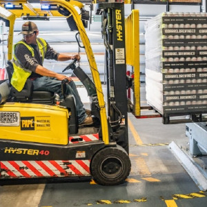 Заводы Nestle продолжат работать вопреки требованиям Зеленского