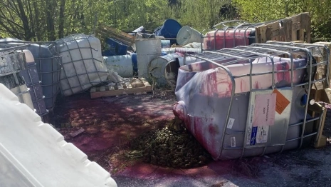 Прокуратура начала проверку из-за свалки опасных химикатов во Владимире