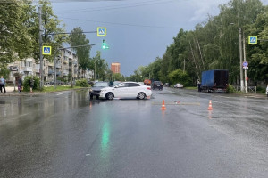 Во Владимире 5-летний и 3-летний дети пострадали в ДТП с двумя легковушками