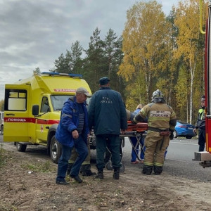 Водителя зажало в салоне после ДТП на трассе перед Гусь-Хрустальным