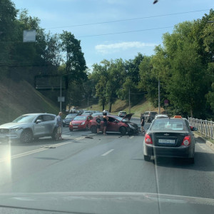 Во Владимире на Лыбедской магистрали произошла серьезная авария