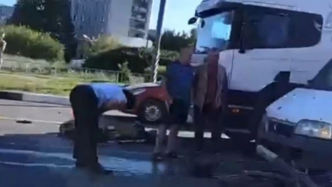 Момент смертельного ДТП с мотоциклистом во Владимире попал на видео