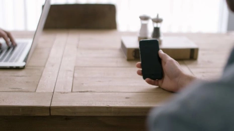 Владимирец попался на «сливе» данных о телефонных разговорах