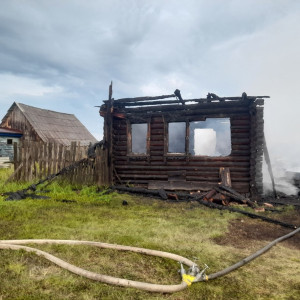 В Гусь-Хрустальном районе сгорел жилой дом