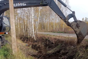 В микрорайоне Владимира около участков для многодетных начали укладывать водопровод