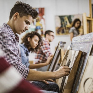 Во Владимире мэрию через суд заставили отремонтировать школу искусств