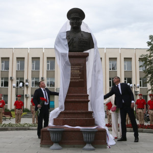 Во Владимире открыли сквер Кутузова