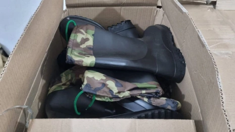 Владимирским мобилизованным привезли 2,5 тыс. резиновых сапог