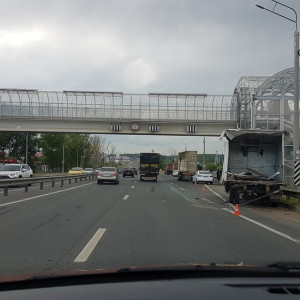 Во Владимире из-за аварии на Огуречной горе пробка растянулась до «Глобуса»