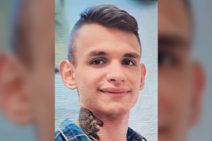 Во Владимире объявили в розыск 24-летнего парня с татуировкой на шее