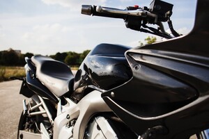 Мотоциклиста из Кольчугино лишили прав за наезд на инспектора ДПС