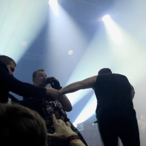 Владимирцы едва не сорвали концерт группы КняZz